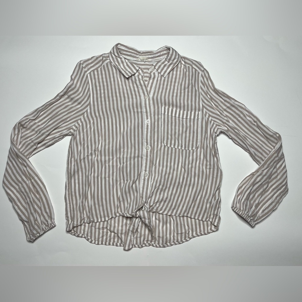 Aeropostale Button-Up Long Sleeve